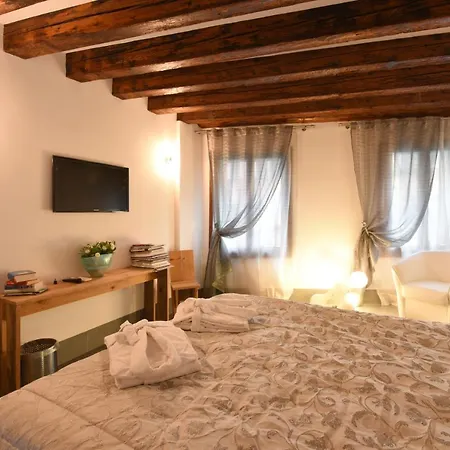 Corte Coppo Deluxe Apartment
